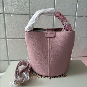 Elegant Leather Bucket Pink Handbag